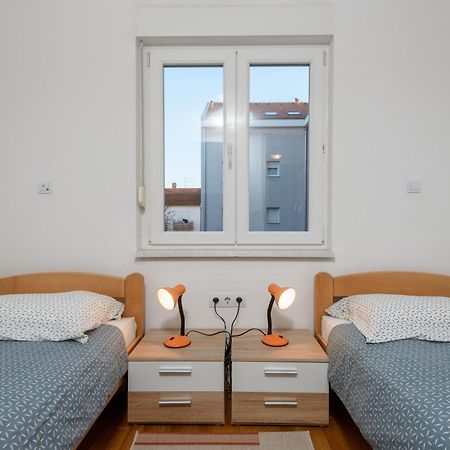 Apartman Karmela 자다르 외부 사진