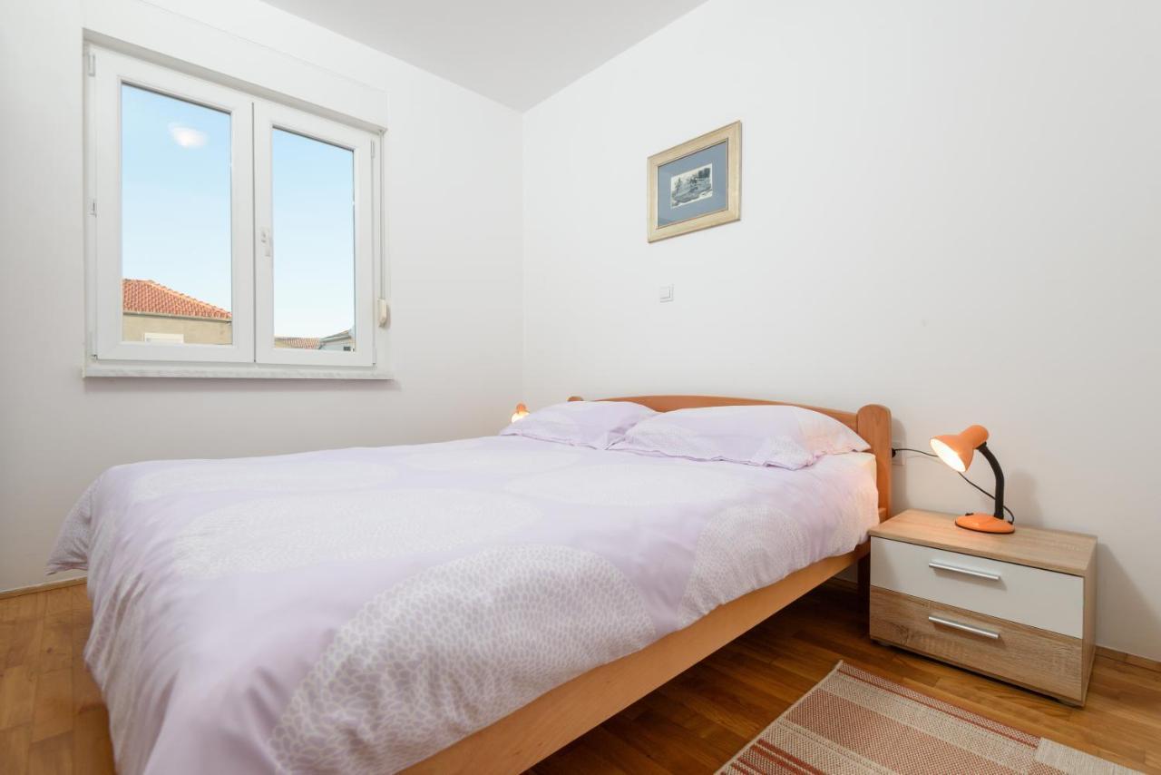Apartman Karmela 자다르 외부 사진